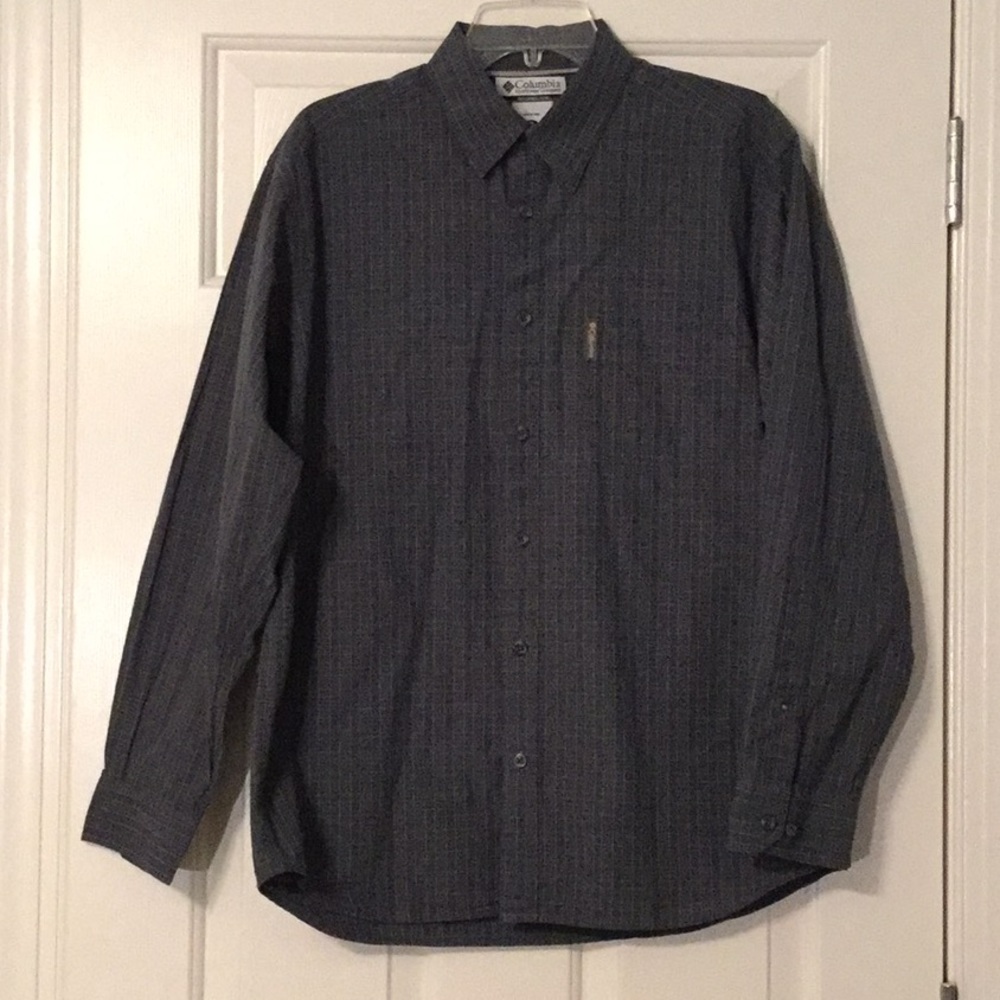 Columbia grey plaid button up shirt size medium